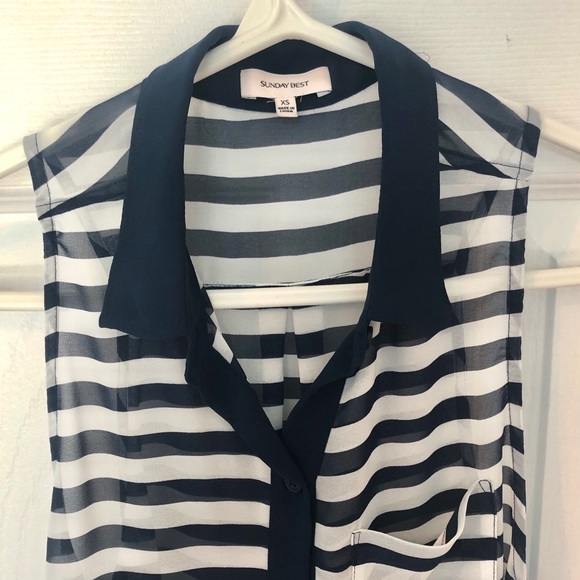 Sunday Best Murakami Blouse - Picture 6 of 6